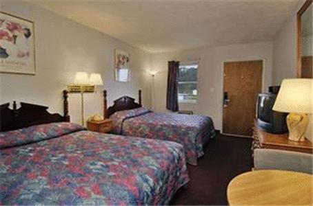 Knights Inn Glade Spring Exterior foto